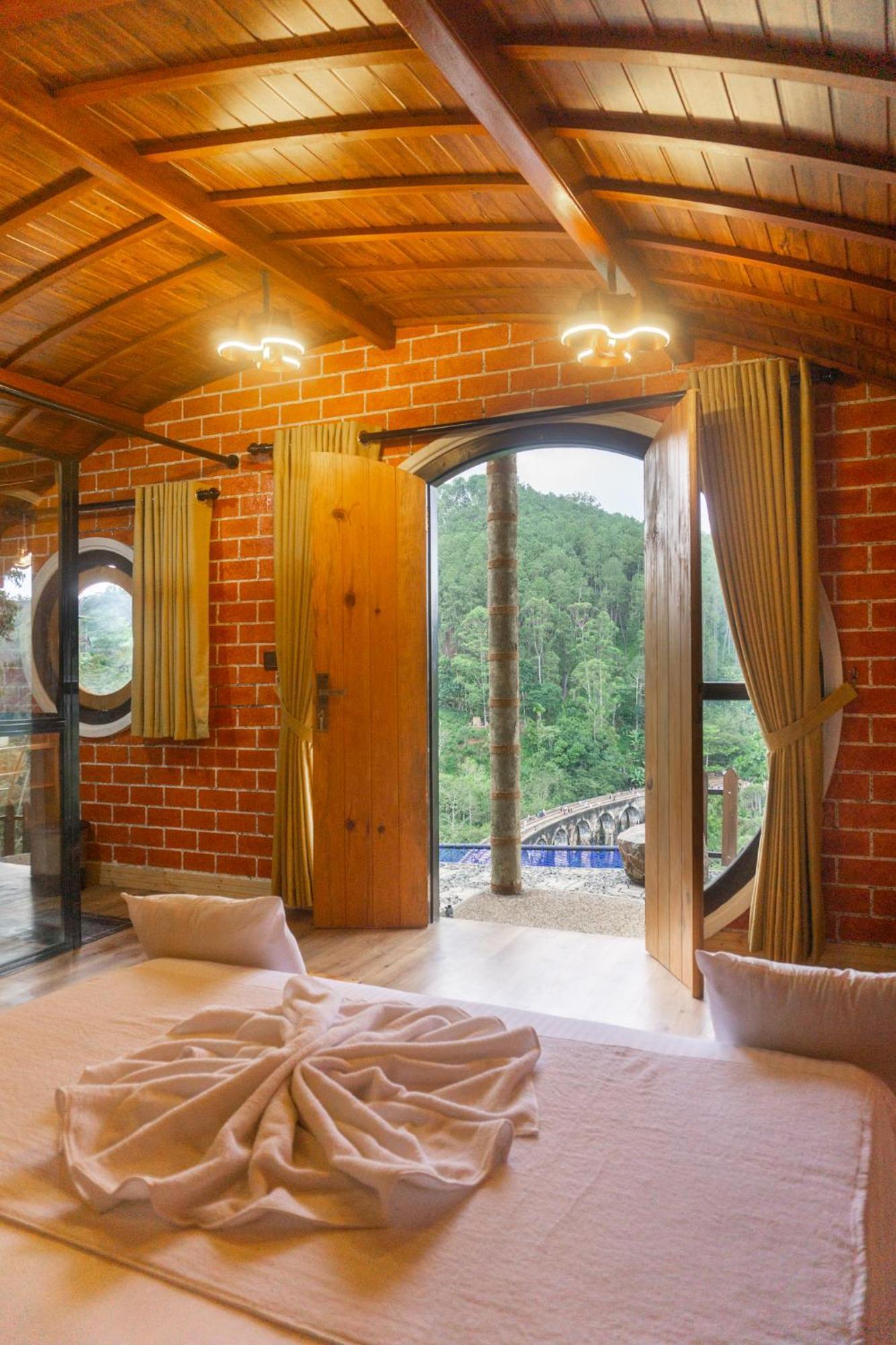 Bed and Breakfast Hobbit Hole Hideaway Ella Exterior foto