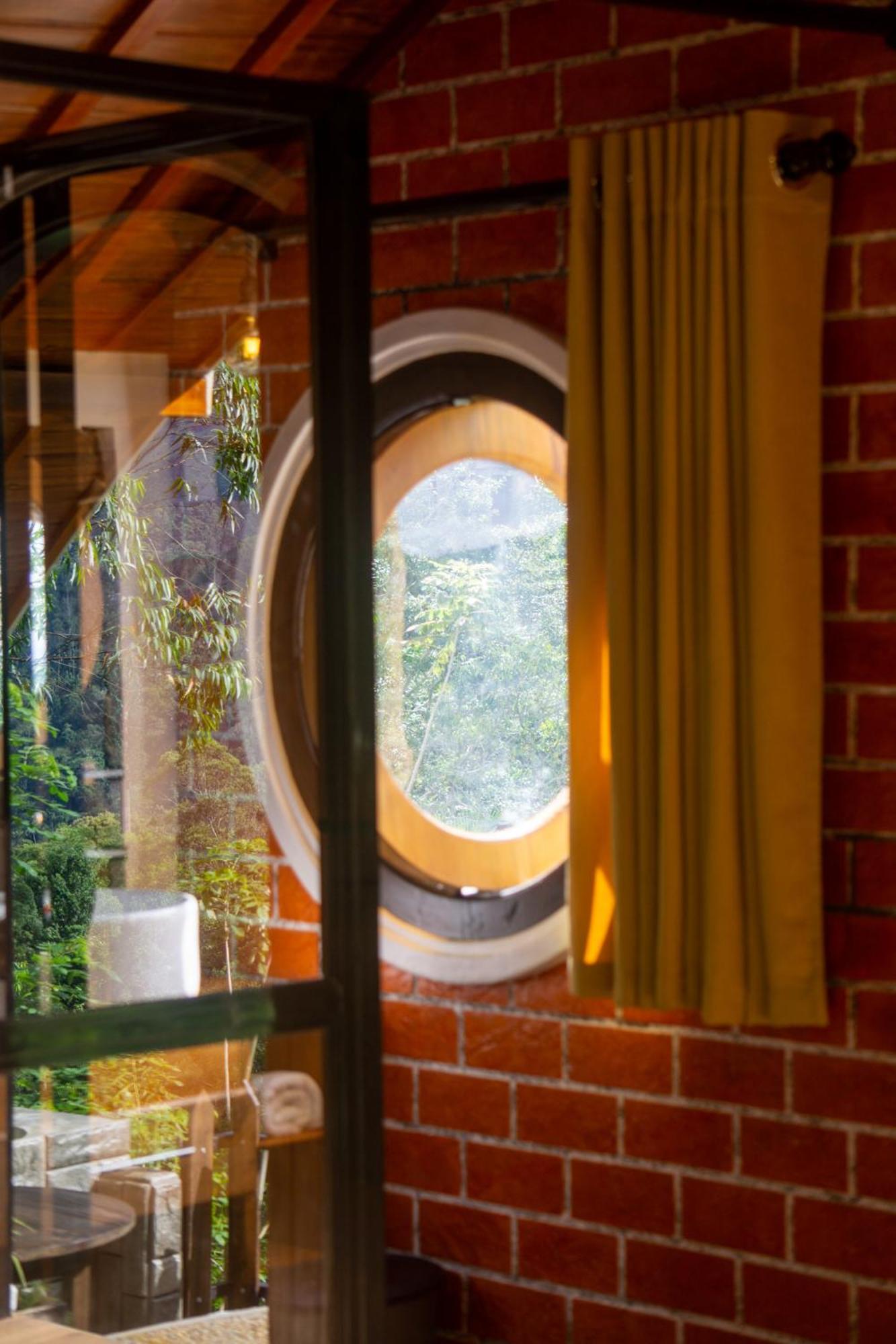 Bed and Breakfast Hobbit Hole Hideaway Ella Exterior foto